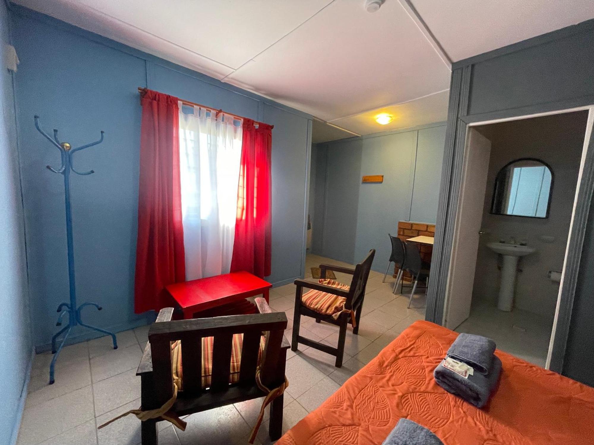 Complejo Don Joel Hostel El Chalten Luaran gambar